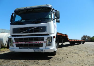 Earth moving equipment transport
